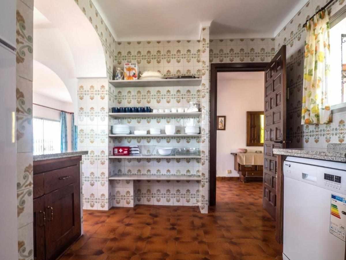 Villa Azahara เนร์คา ภายนอก รูปภาพ