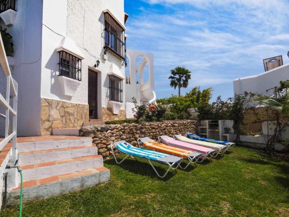 Villa Azahara เนร์คา ภายนอก รูปภาพ